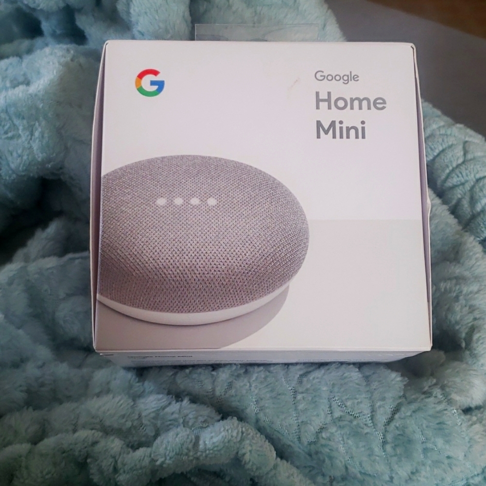Google Home Mini New Never Used or Open Still in Box